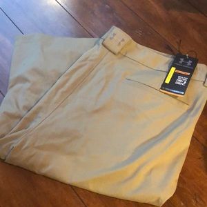 Men’s Under Armour Golf Pants NWT
